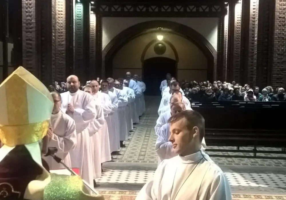 Dlaczego biskup Rzymu jest najwyższym pasterzem Kościoła katolickiego?