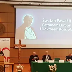 Kogo patronem jest Jan Paweł II? Poznaj jego wpływ na Polskę